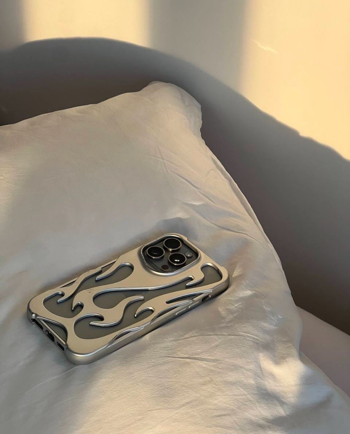 Premium Shine Flame π₯ Case