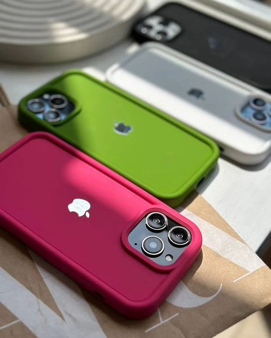 New Silver Apple Logo Silicone Coloured Solid Case! 💚