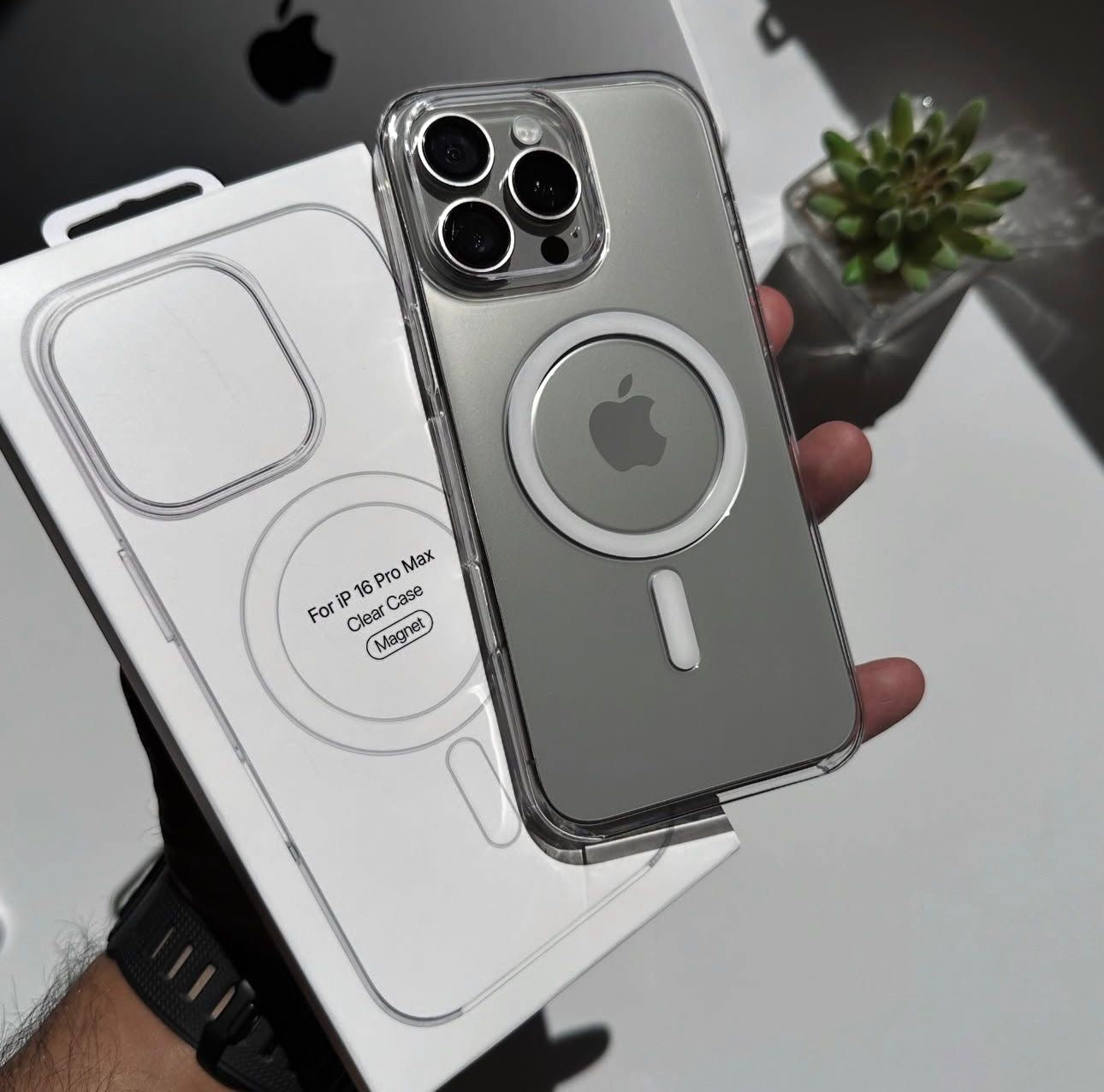 Original  Apple MagSafe Ic Animation Case!