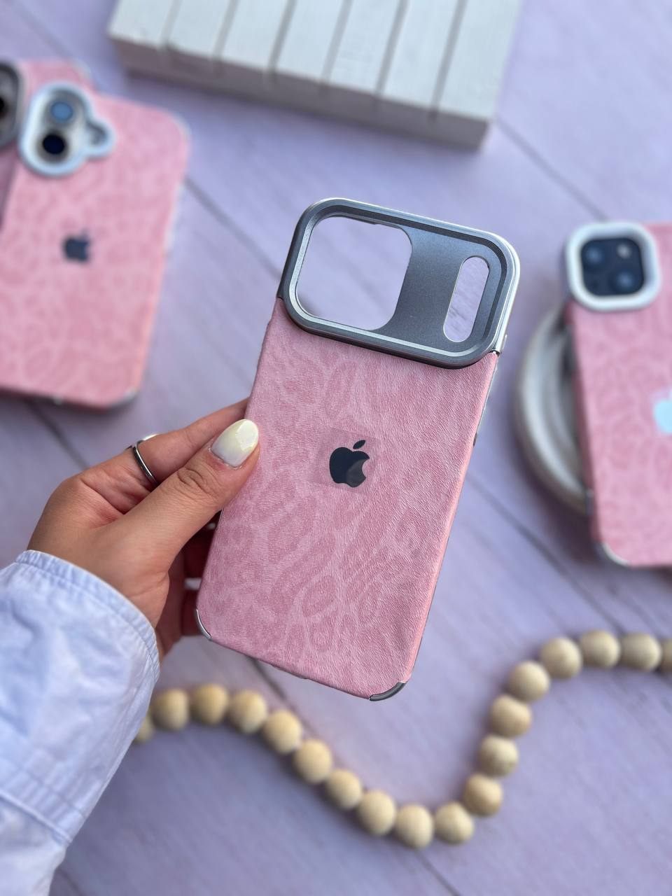 New Luxe Leapords Leather Feel Case