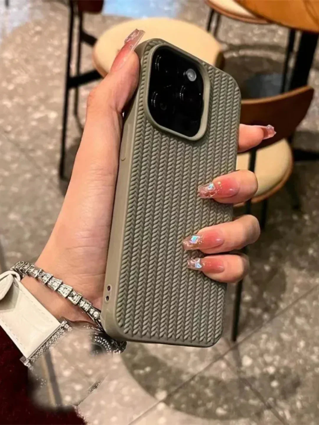 Sweater Woven Knit Case 🖤