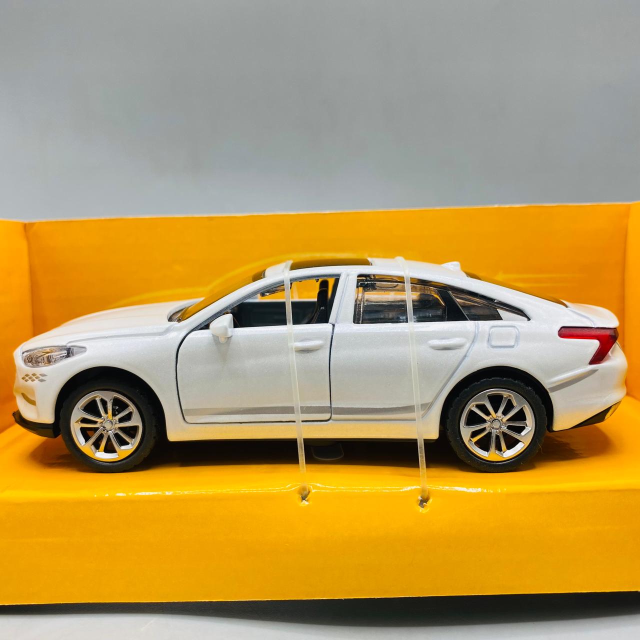 Diecast Hyundai Tucson Model Car | 1:32 Scale | Sound, Lights & Pullback Action